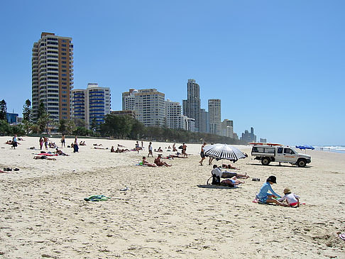 Fotos Strand mit Touristen | Surfers Paradise