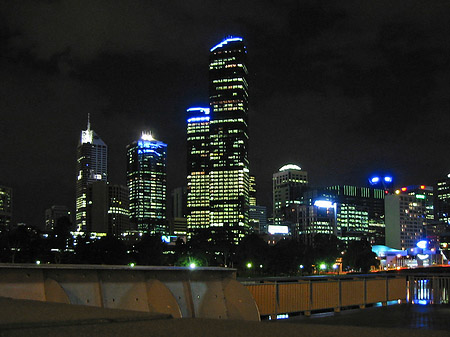 Melbourne in der Nacht Foto 