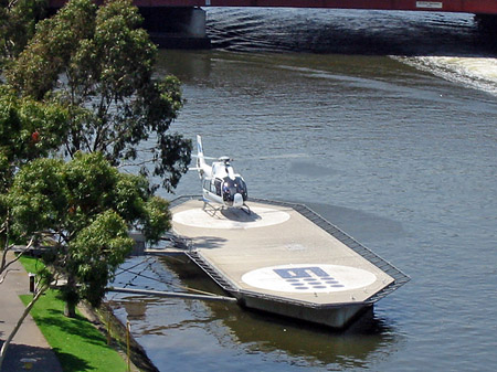 Foto Yarra River mit Schiff